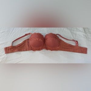 Pink bra size 95C